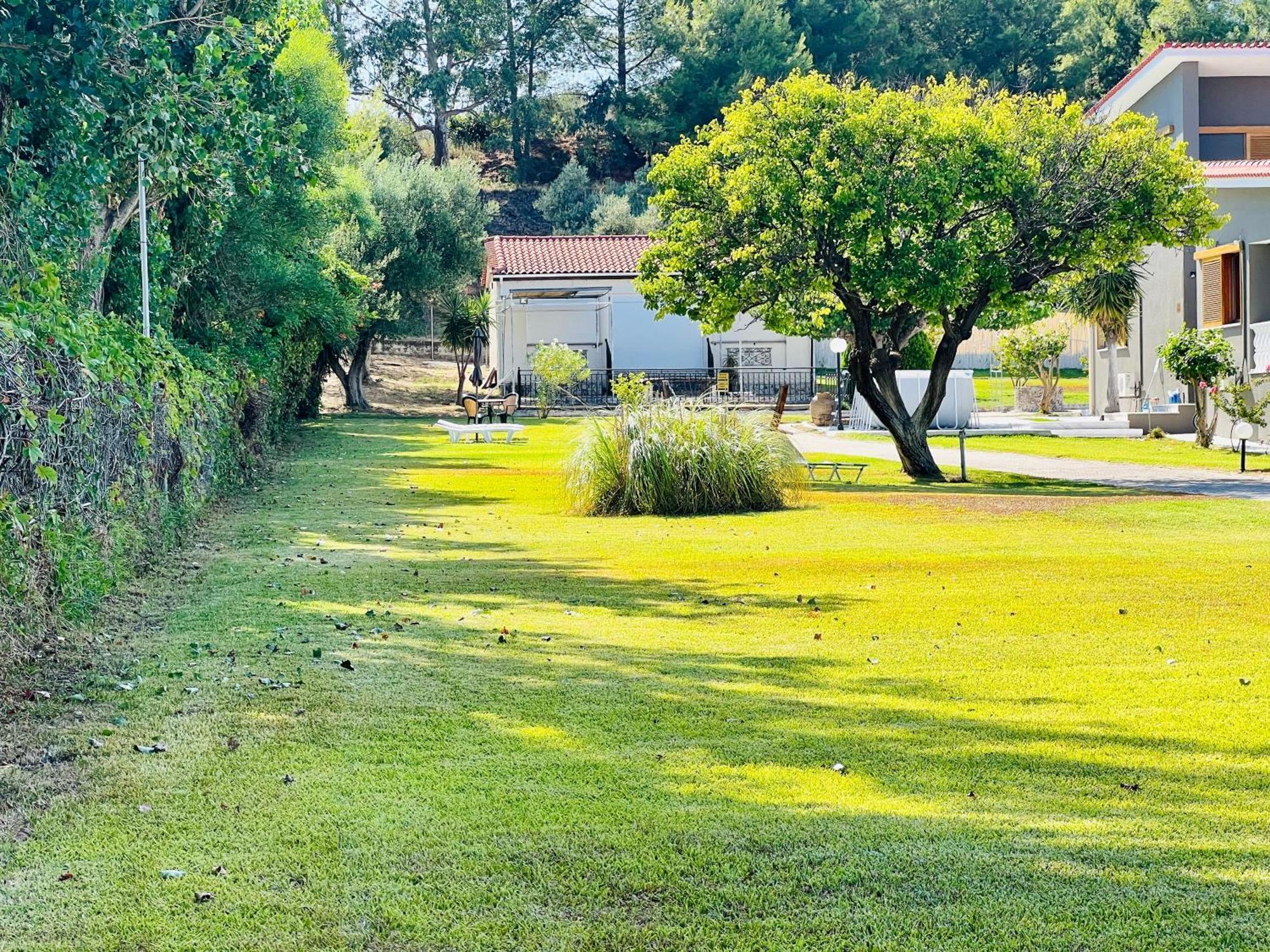 Gazonia Family Estate Hotel Skala  Kültér fotó