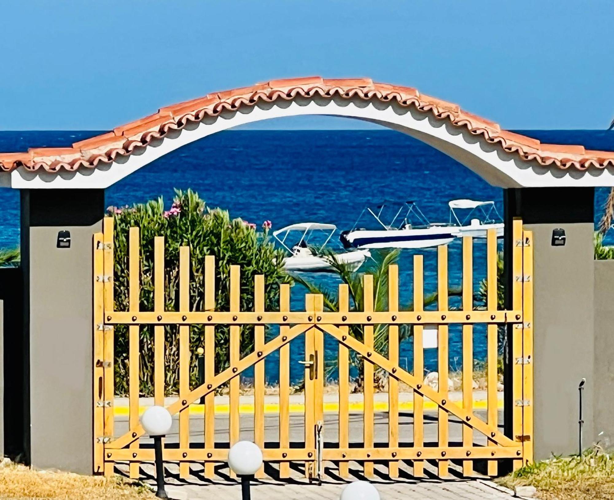 Gazonia Family Estate Hotel Skala  Kültér fotó