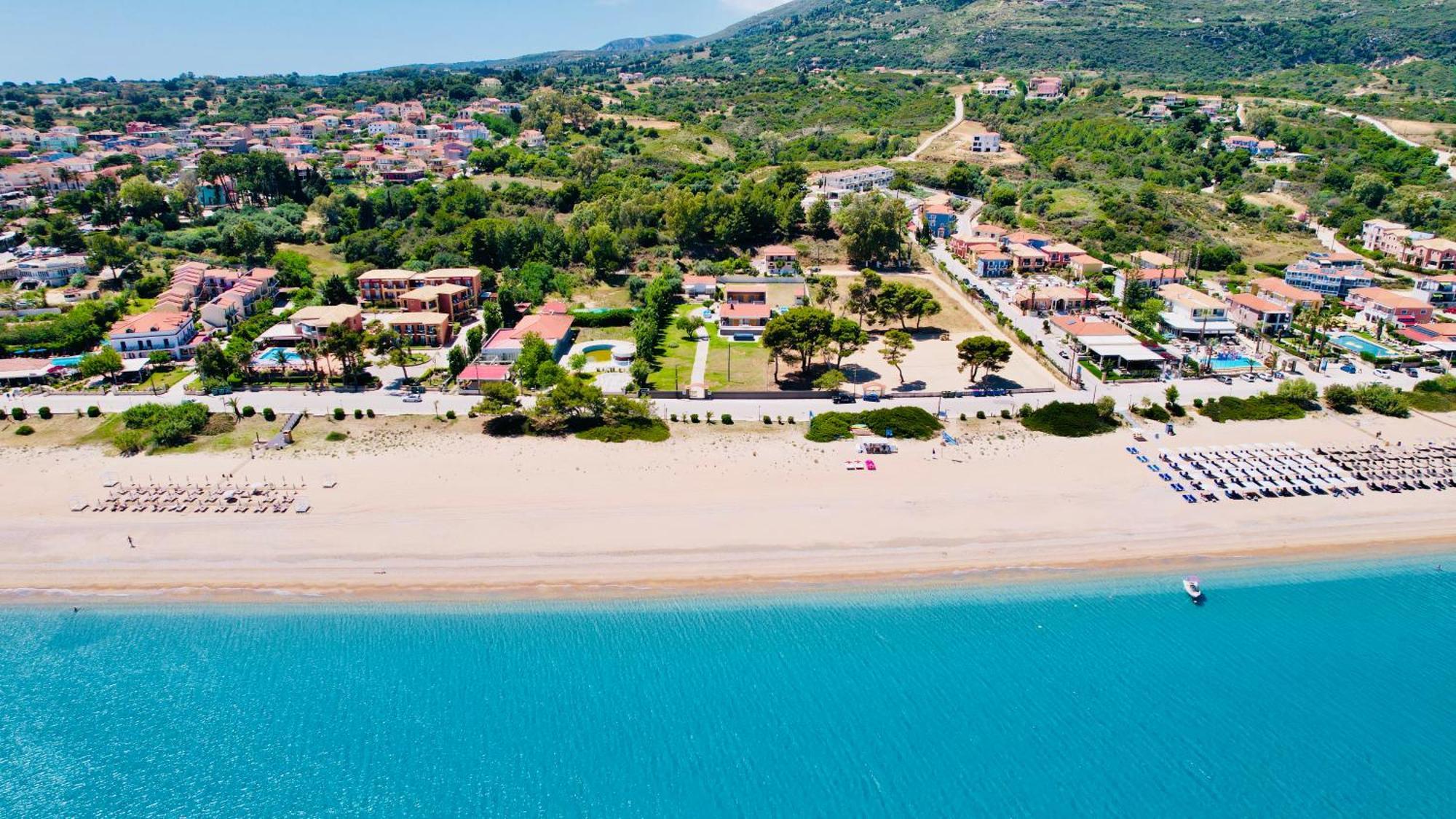 Gazonia Family Estate Hotel Skala  Kültér fotó