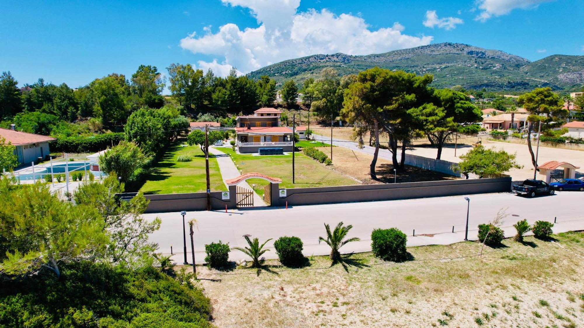 Gazonia Family Estate Hotel Skala  Kültér fotó